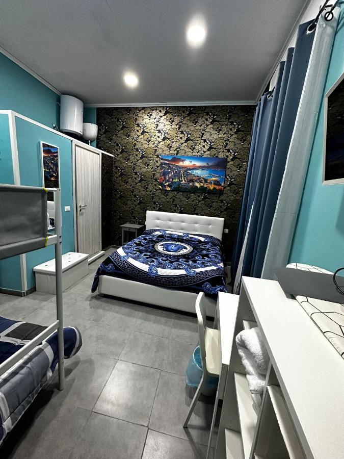 B&B Spaccanapoli A Due Passi Da Via Tribunali Eksteriør billede